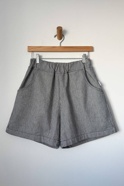 City Shorts Red Gingham