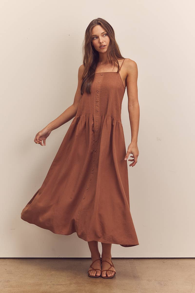 Pintuck top cami dress: Latte / Solid