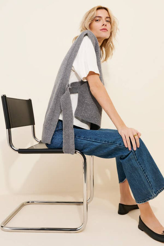 Kalvos: Dove Grey Merino Wool Vest: Dove Grey / S